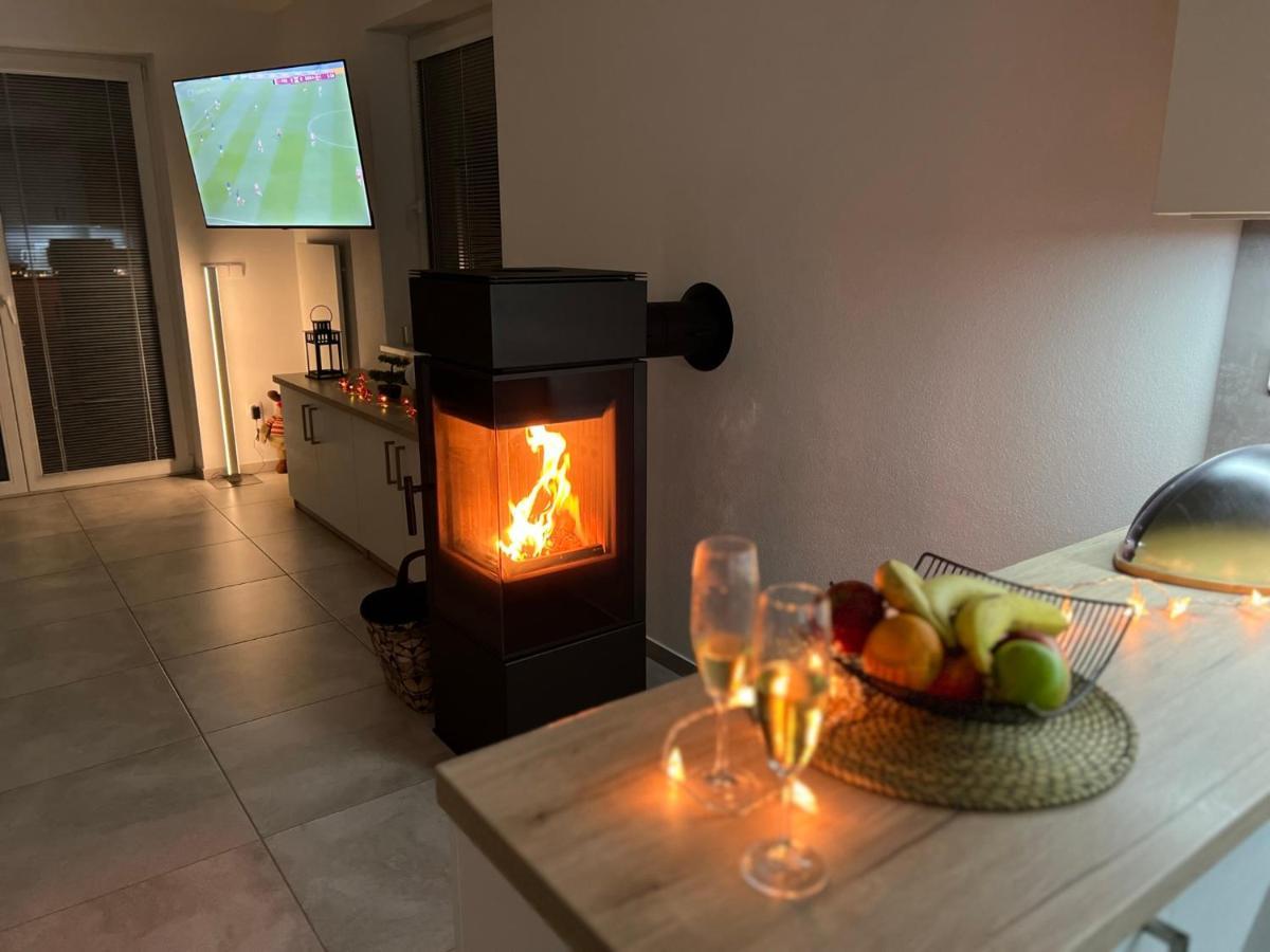 Hauslipno Bungalov Na Lipne Lipno nad Vltavou Kültér fotó